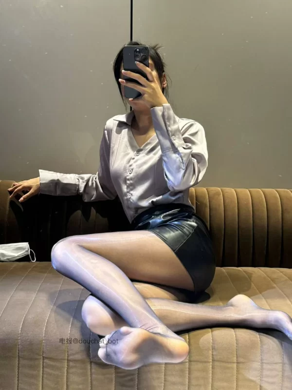 铁粉空间独家：江蓝定制写真全解析——从光影到情绪的完美捕捉-橘喵